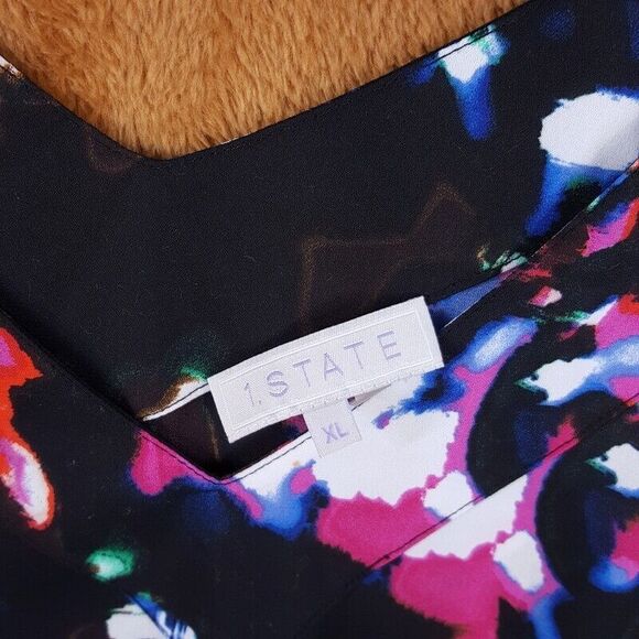 1 STATE Womens Top XL Black Pullover Floral Cold Shoulder VNeck Flowy Blouse - Picture 2 of 7